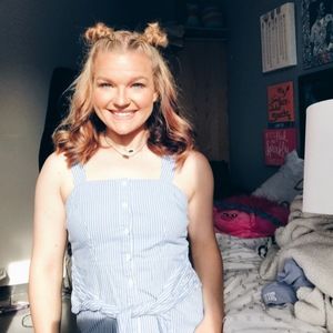 Meet your Posher, Kayley anne